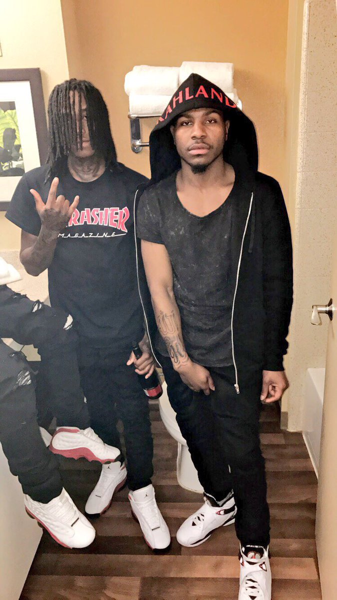 FabKahWorld's tweet photo. KahLand Ave🙏🏾💯 https://t.co/vdB7GuSbUF