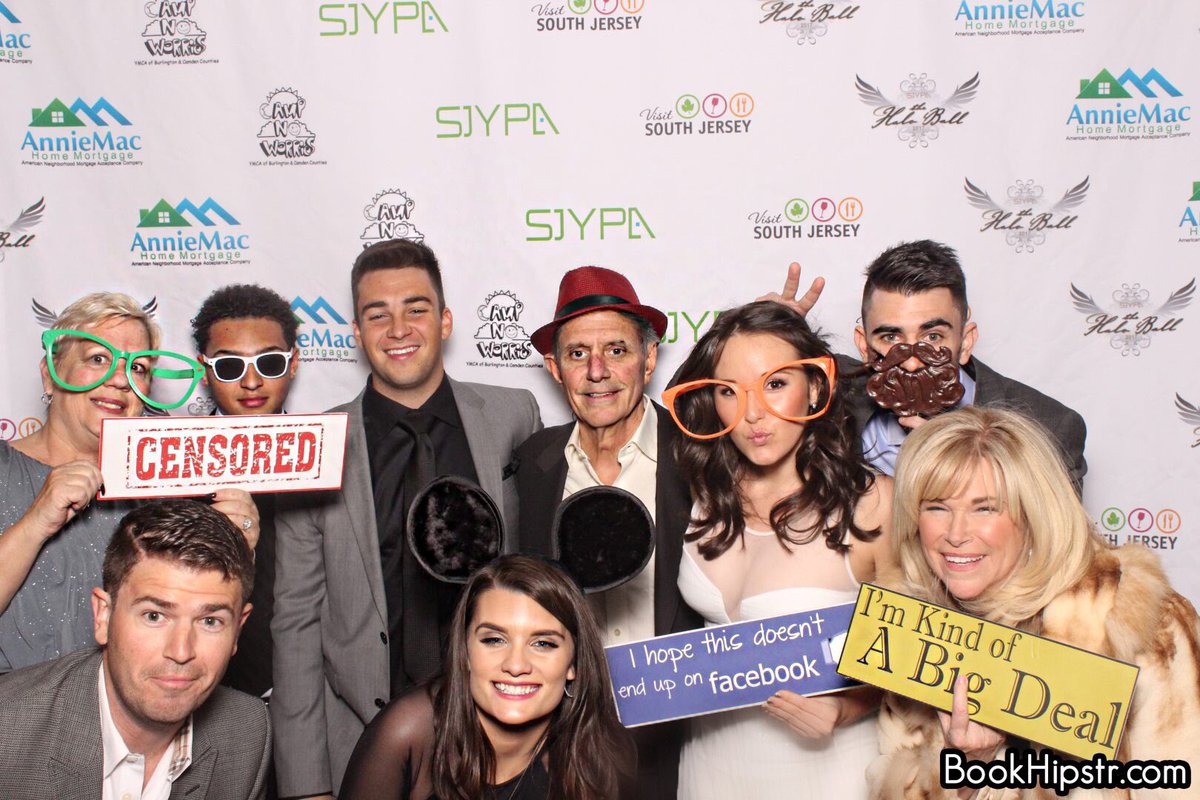 Annakhait's tweet photo. Halo Ball for Camp No Worries last night #HaloBall2017 😇 @GoSJYPA https://t.co/UYkEmlKZ1t