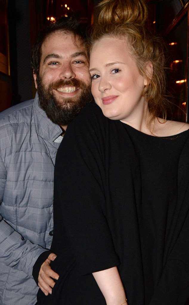enowbrasil's tweet image. LINDOS! Adele confirma oficialmente que está casada com Simon Konecki!: goo.gl/LzV48N