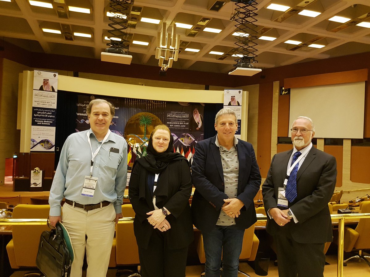 JJPJ's tweet photo. Professors Ivan Parkin, Peter Ellis, Professor Dame Sue Black and plain Dr  @JJPJ ready for @2SICFMS #KSA    #2ndSICFMS2017 @SaudiForensic https://t.co/IGKBzeNhFV