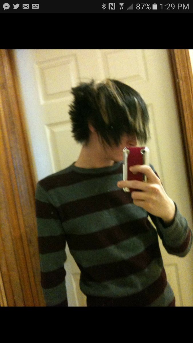 CaseyTheVA's tweet image. #SendbackSunday... this was me about 8 years ago. Don't judge.