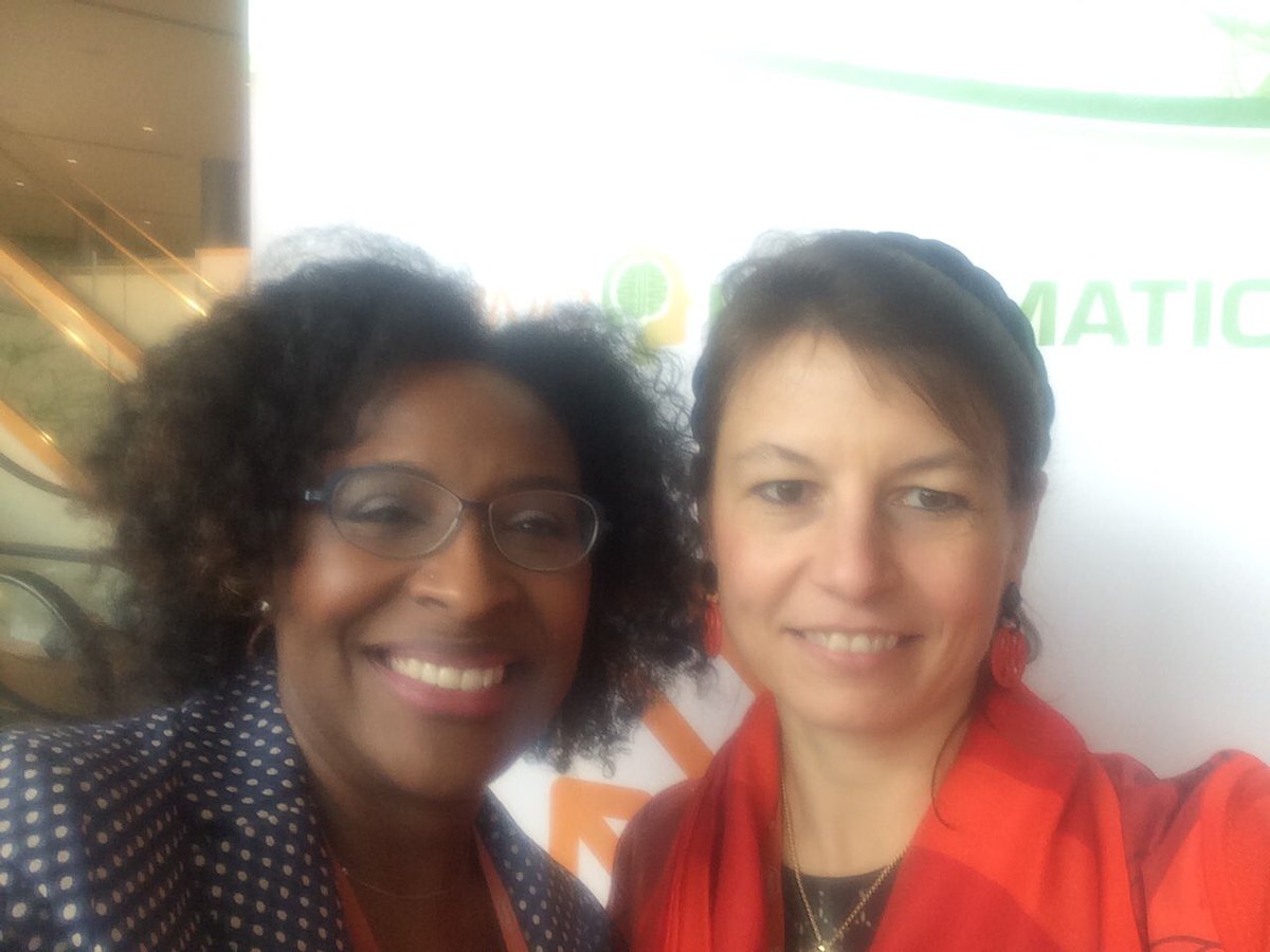 DrRange1's tweet photo. @MGHPathology classmate Laurence DeLeval. So good to see old friends #hemepath Univ Hospital Lausanne, Switzerland #USCAP2017 https://t.co/ORTxJYiIK9