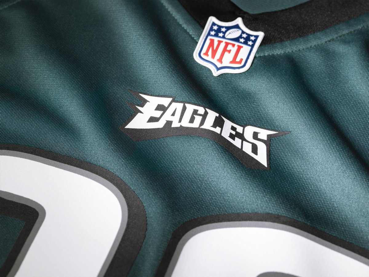 jdfotopdx's tweet photo. Nike NFL shoot #nike #swoosh #philadelphiaeagles #nflfootball #uniforms #photoshoot #commercialphotographer #photolifehustle https://t.co/ULaSSpKXf4