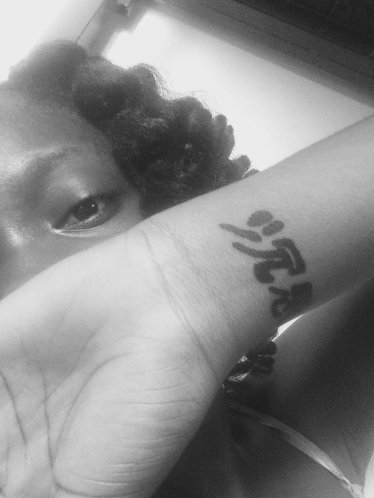 jackietheemuse's tweet photo. @InkBarGH did this!😬 https://t.co/cOlsCVUipb