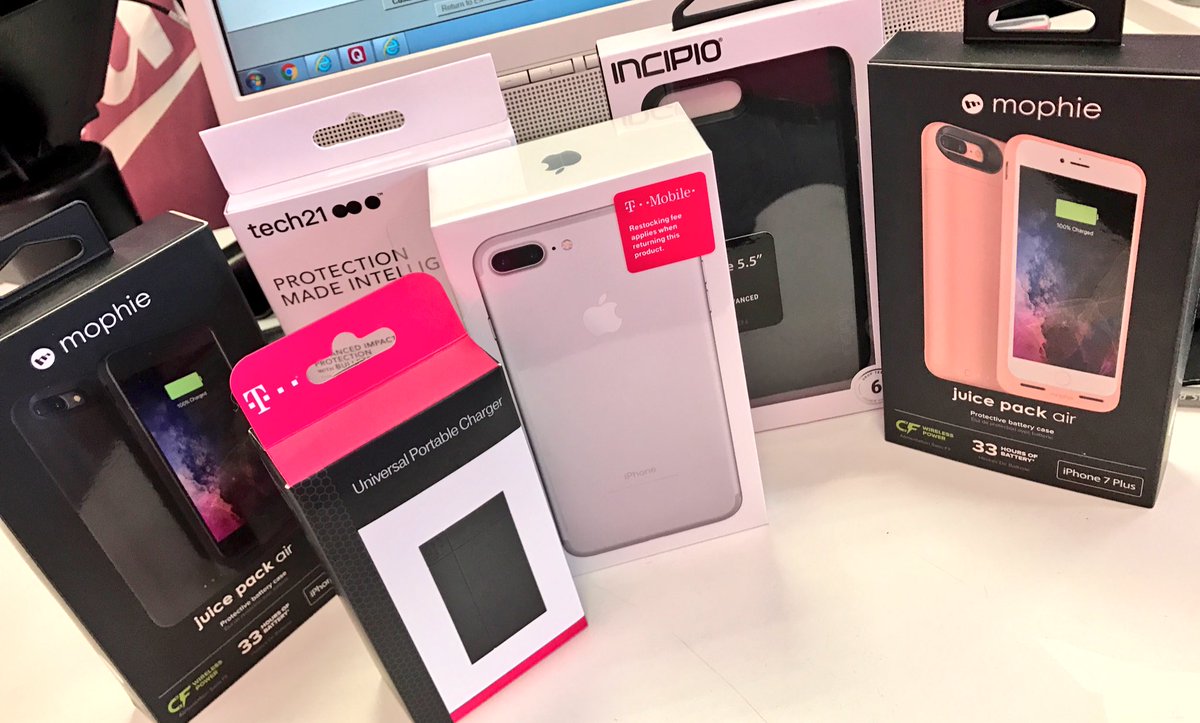 RhiannonGuesss's tweet photo. AAL with iPhone &amp; bundle #HammerTime 🔥🔥 #bundles @dabidthegoliath @tonyp1174 @tommyhheng @anthonyheng82 https://t.co/Rx1jgeKsHm