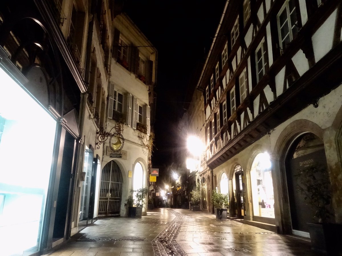 戸松せな tweet media