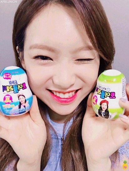 Yena_TH's tweet photo. [Cast] 020317 APRIL #Yena pic-update✨ https://t.co/FHQX9sLVK2