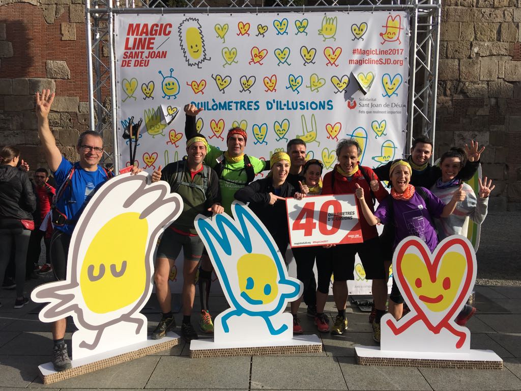 ditorovira's tweet photo. @magiclineSJD equip #TWSI #JESarria @JesuitesEdu Il·lusió, equip, esforç, 40 km, 9 turons... = Gran festa de la solidaritat https://t.co/4lRYy9sHAQ