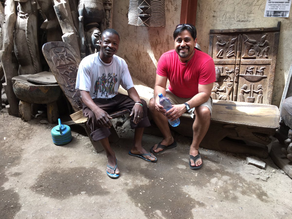 JefferySalaiz's tweet photo. Todays #acquisition #Bamako #craftshopping 100+degrees Gotta stay #hydrated Best part @ #Mali is her people #culture #art #Africa #diplomacy https://t.co/lYJGxvnQeT