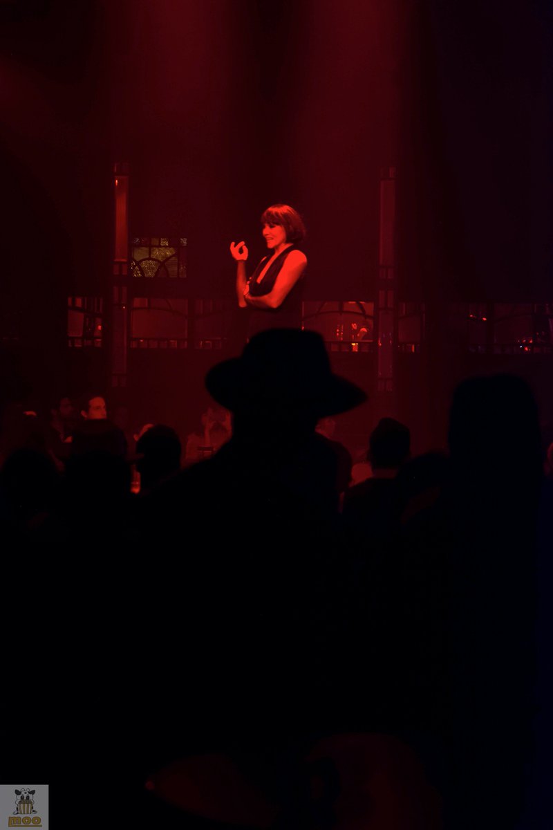 MoobysEs's tweet photo. RED
#YuChicago https://t.co/OqFGaBQCmt