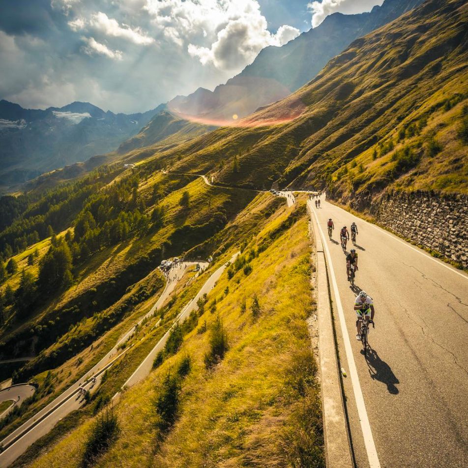 gonanotech's tweet photo. Pedaling into the new week in the right gear, getting ready to climb hills! Who's with us? #GONANO
📷  Jürgen Skarwan https://t.co/t10HhX030N