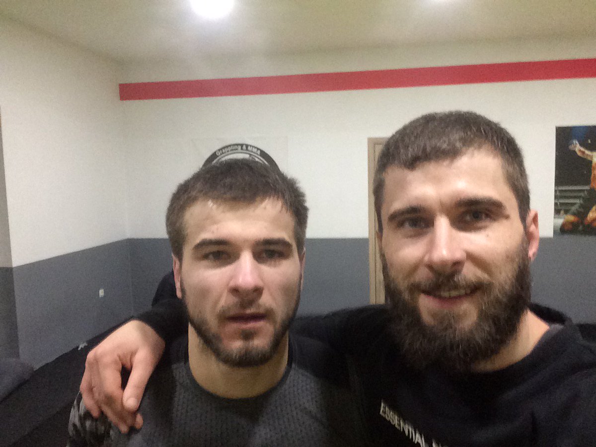 TarasGryckiv's tweet photo. Good workout with his brother!!!
#rfp #westfight #mma #sportlife #acb #bellator #ufc #wsof #bjj https://t.co/4goaVzMT3m