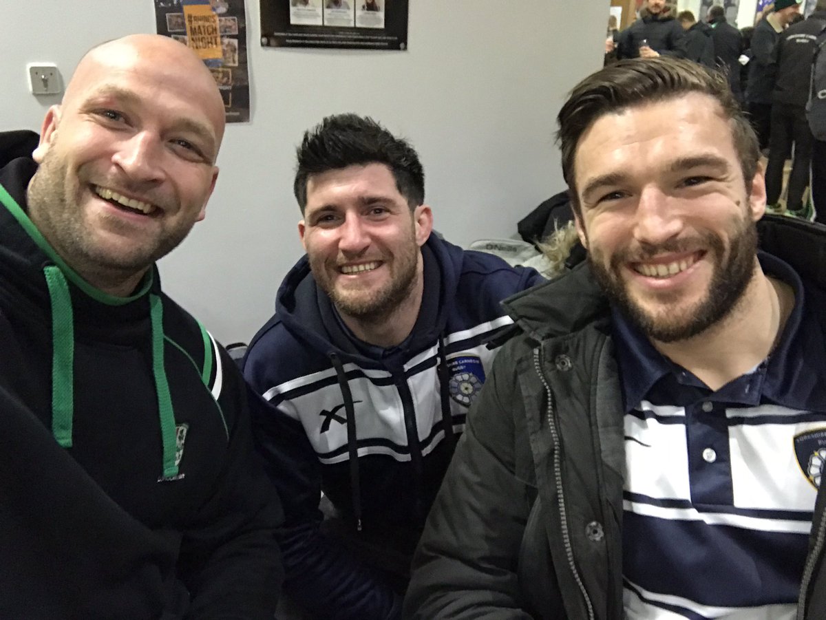 Great to get the win and re-unite with these two ledges! #whodunnit 😂 #crimewatch