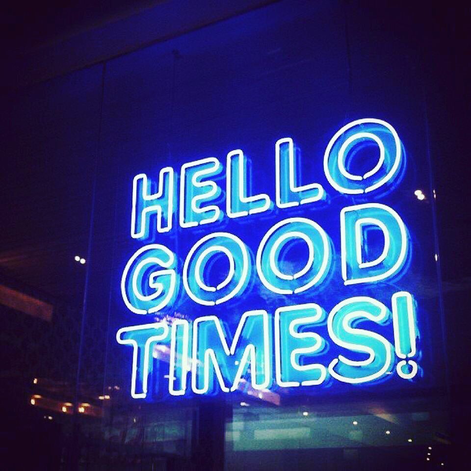 Keewch's tweet photo. Hello Good Times !! Have a great weekend everyone 😎🙌🏼🙌🏼🙌🏼 #keew #genevaparty #genevanightlife #mygeneva #genevabynight #geneve #geneva https://t.co/oJhDa7MaI3