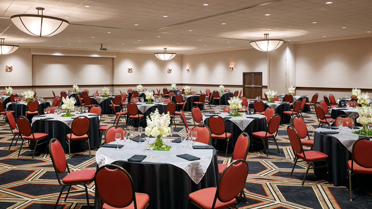 FourPointsEvent's tweet image. With 11,000 square feet of flexible meeting space, Four Points Bellingham is your meetings destination. #meetings
fourpointsbellingham.com/bellingham-mee…