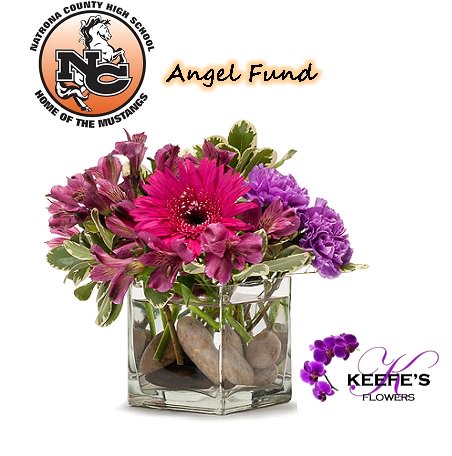 keefesflowers's tweet photo. March's Charity Bouqet, Simply Purple benefiting NCHS' Angel Fund. 
#charitybouquet #flowersforacause #flowerpower https://t.co/rl7CmQOU93