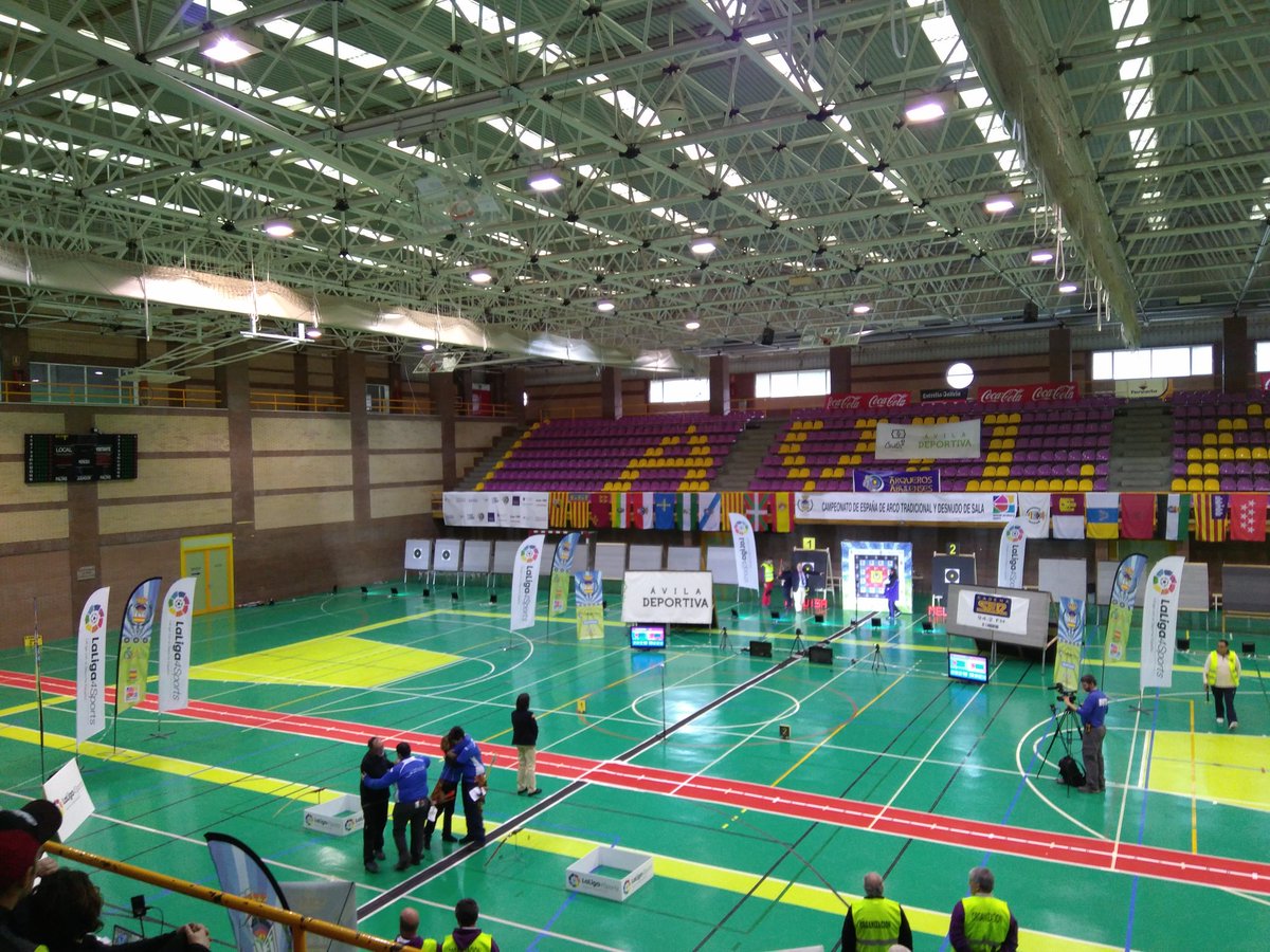 juliaciudadana's tweet photo. En las finales del Campeonato de España de Tiro con arco #Avila  @RFETA @arquerosabulens . https://t.co/e8L9nSsmPp
