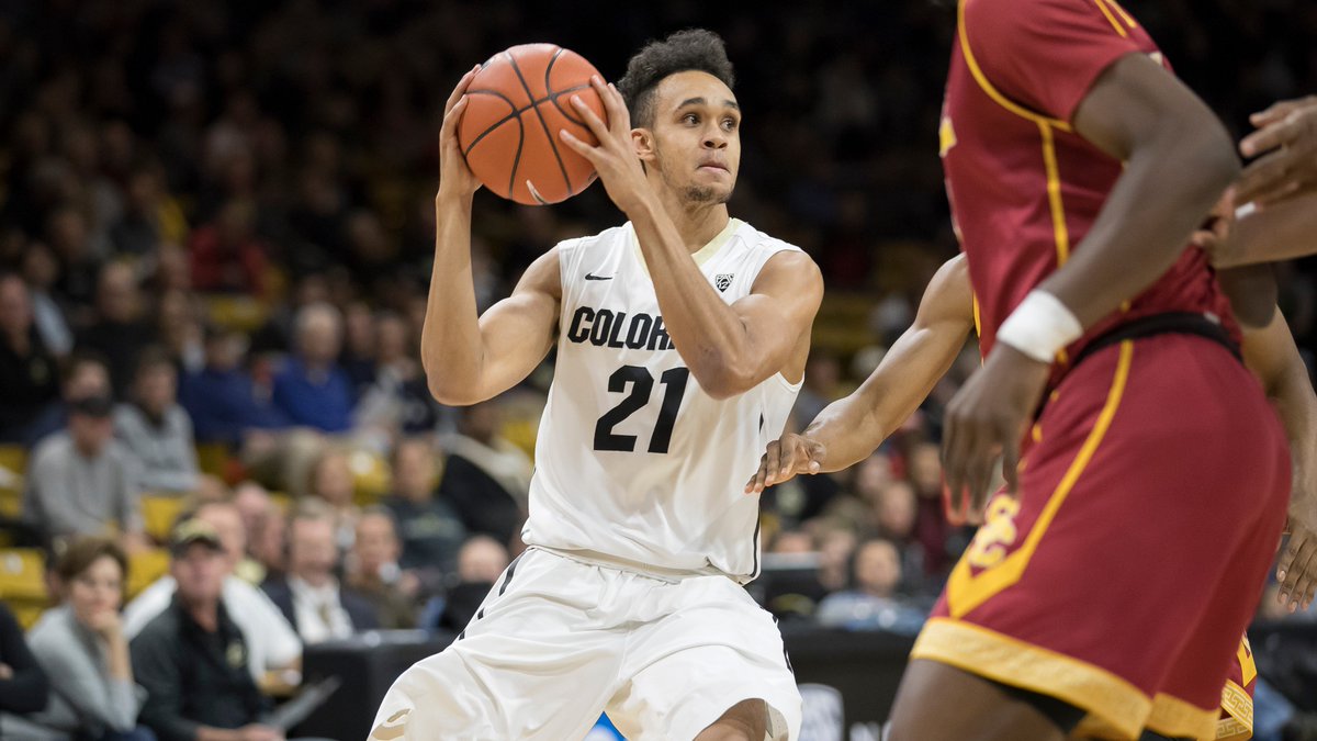 CUBuffsMBB's tweet photo. Winner of the Chauncey Billups MVP Award is Derrick White; 17 ppg, 4.3 apg, 1.3 spg, 50%FG, 80%FT @Dwhite921 @1MrBigShot https://t.co/r8SkgInCFb