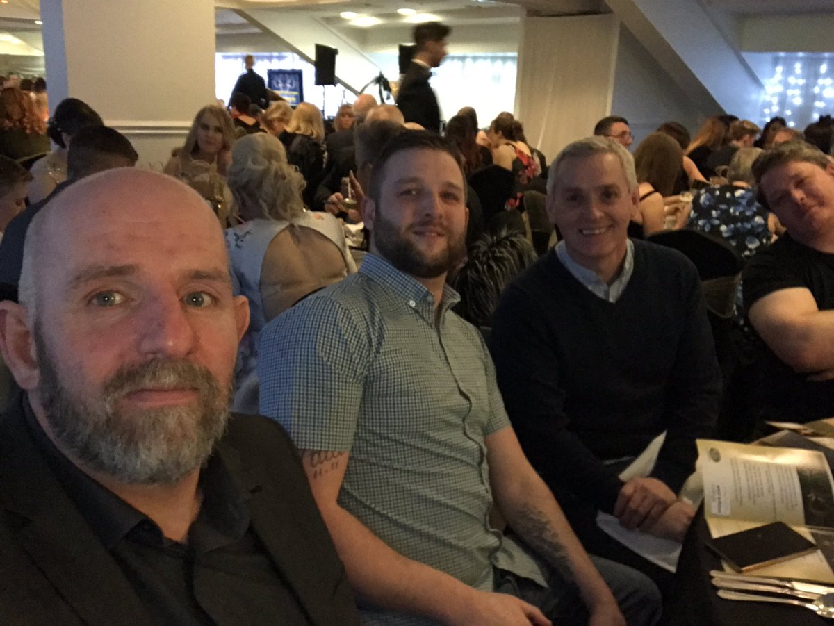 OppidanAlba's tweet photo. Photographers on a break @daview83 @lisa_manners @scottjkyle1 @jenna_redpath @snoopystewart #POWLA https://t.co/uefGoNTNRE