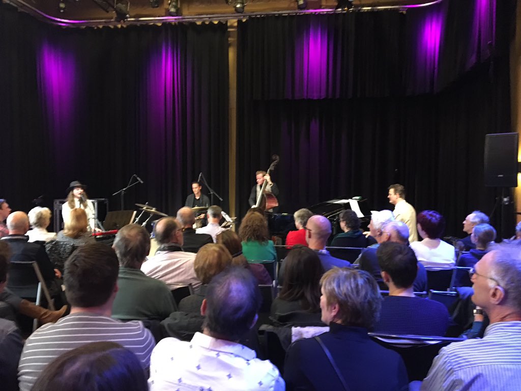 <a href="/VondelCS/">VondelCS</a> <a href="/PeterBeets/">Peter Beets</a> we hebben genoten, was de busreis vanuit de Achterhoek absoluut waard!!