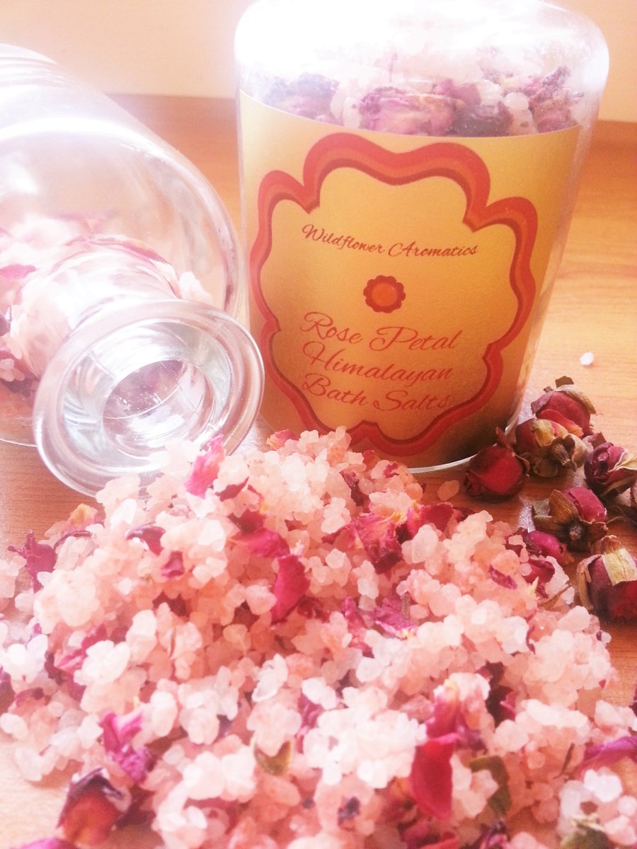 WildflowerHX's tweet photo. Handmade, natural &amp; aromatic gifts for the home and body - available from https://t.co/i7GZZwJGVL #eshopsuk #ladiescoffeehour #HolisticHour https://t.co/PA9XHynadD