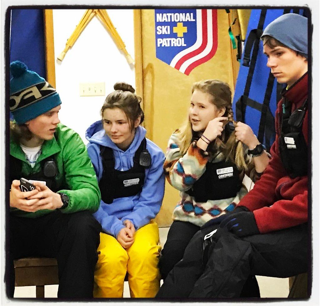 iandoremus's tweet image. Youth patrol, making our jobs easy. #SpyTeam ift.tt/2n38pTi