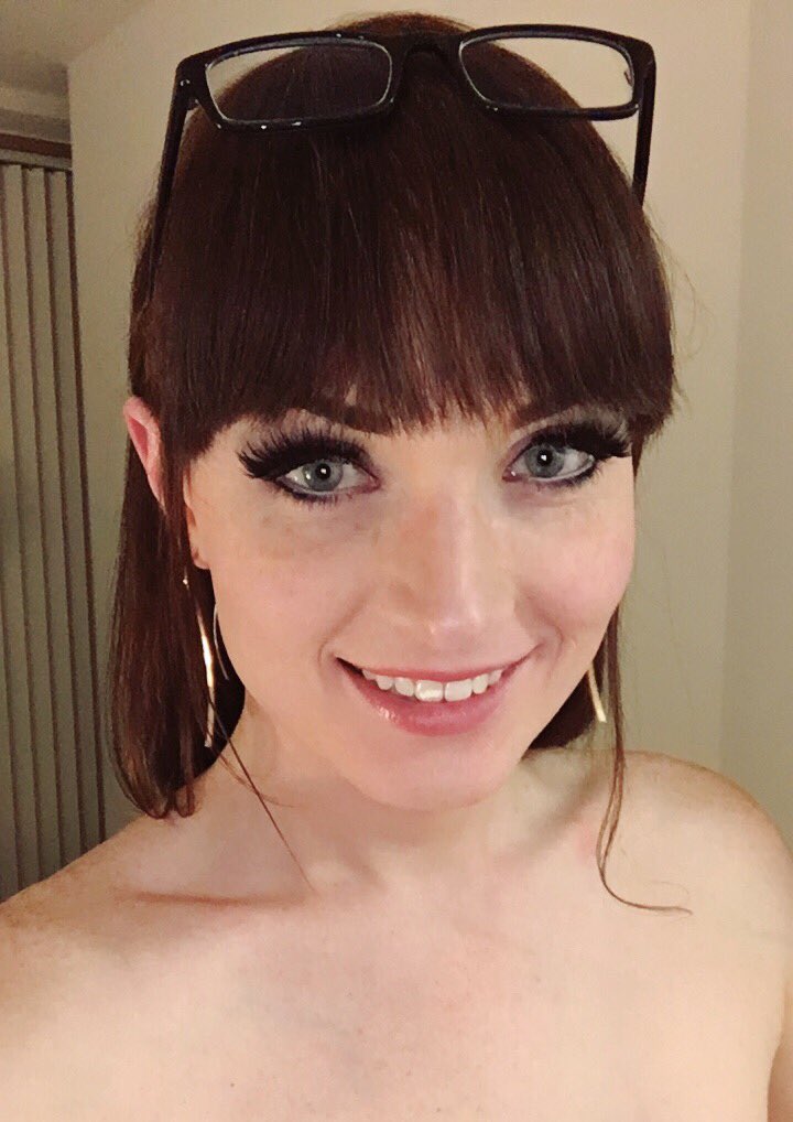 Фембой дженни лондон. Ts virtual. Бьянка насименто. Самые красивые кроссдрессеры. Ts virtual.