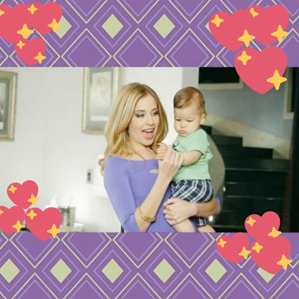 MiluGuerrero18's tweet photo. @carmenaub @MiluGuerrero18 con el mas consentido y bello #elchemita de mi vida mi amor de mi vida https://t.co/6f1IPatPBT