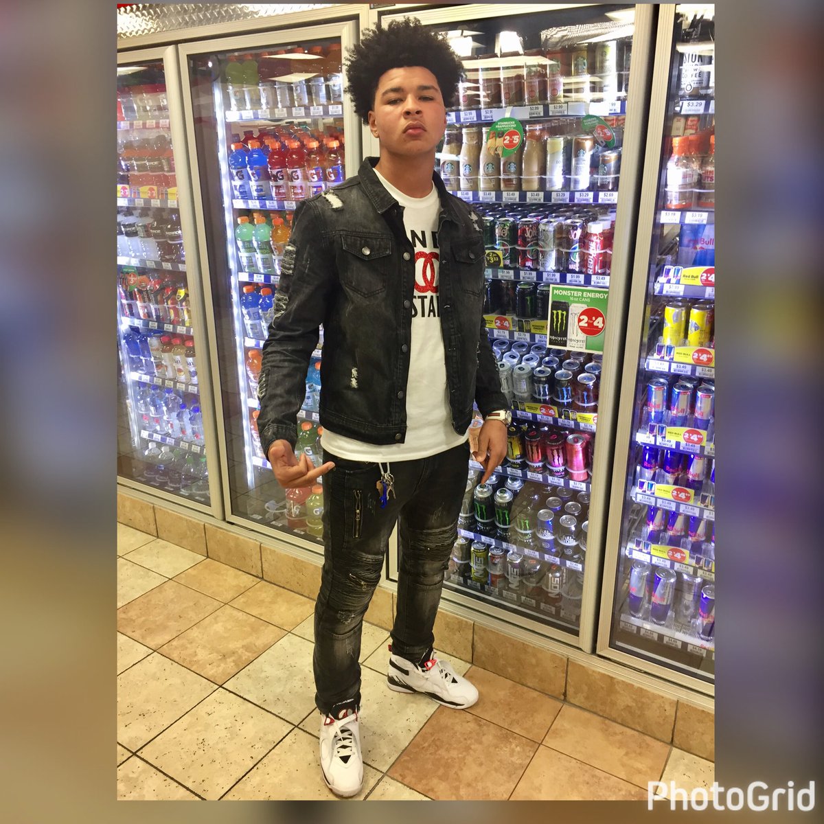 BlrColby's tweet photo. Bitch I'm just curious
How you gon fuck with me then fuck a nigga that's average...🤦🏽♂️🌹😌❗️
#RipHot🔥 https://t.co/bLE1KTLeXA