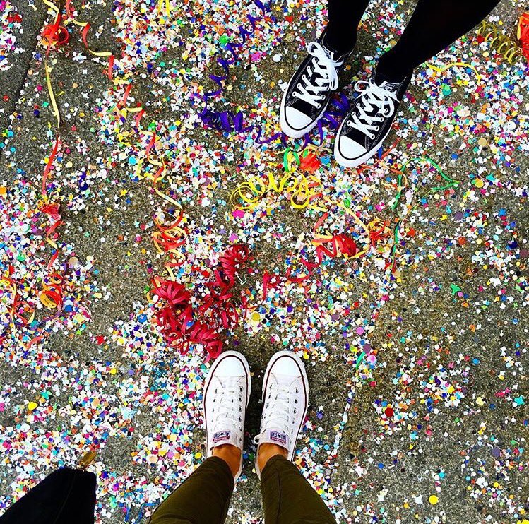 cristinsaint's tweet photo. Bellissimi da vedere a terra un po' meno quando i bambini te li lanciano 😂 #carnevale https://t.co/dLSbEako9f