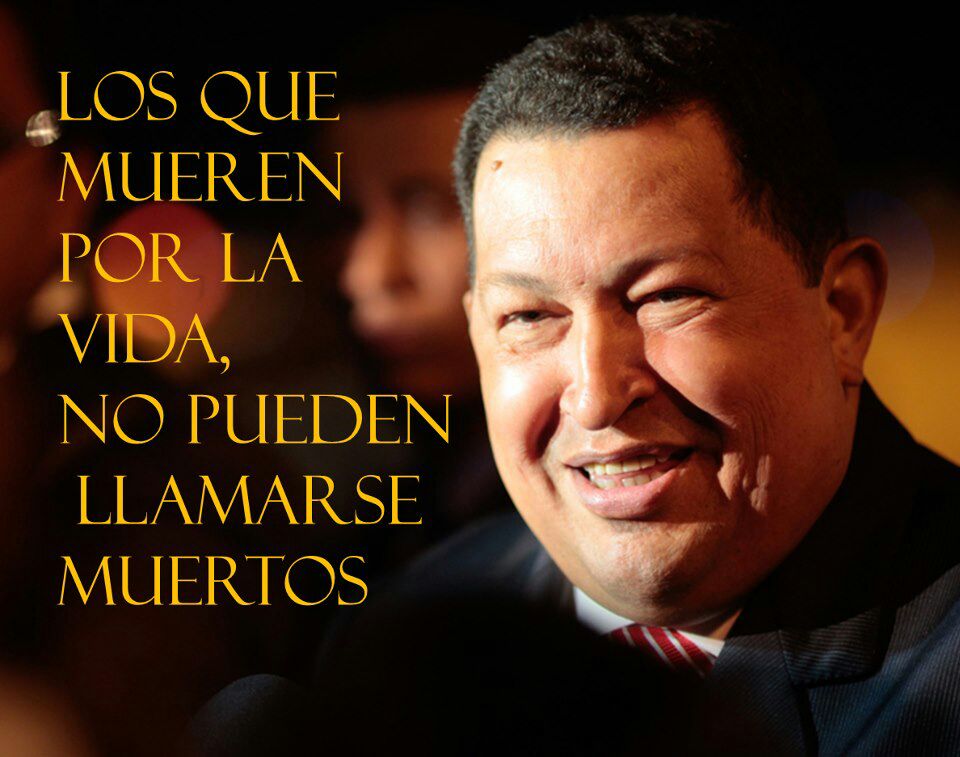 TelleYanett's tweet photo. hoy se cumplen 4 años del paso a otro plano de nuestro Comandante.Que nadie se duerma, que no quede nadie atrás,  *#AquiAmamosAChavez* https://t.co/27s0O7pZZk