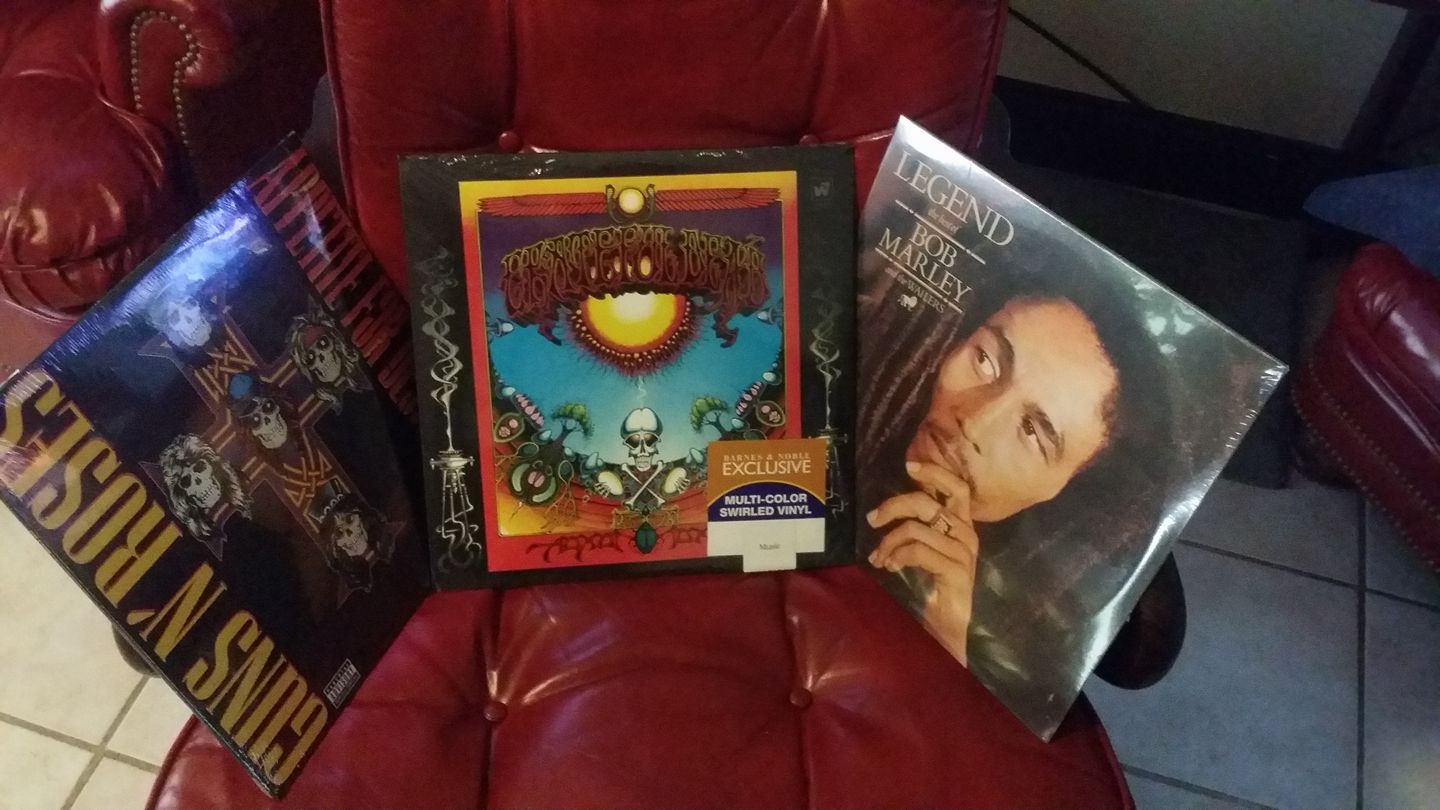 Happy birthday to me. GnR appetite for destruction, grateful dead aoxomoxoa, the best of Bob Marley 