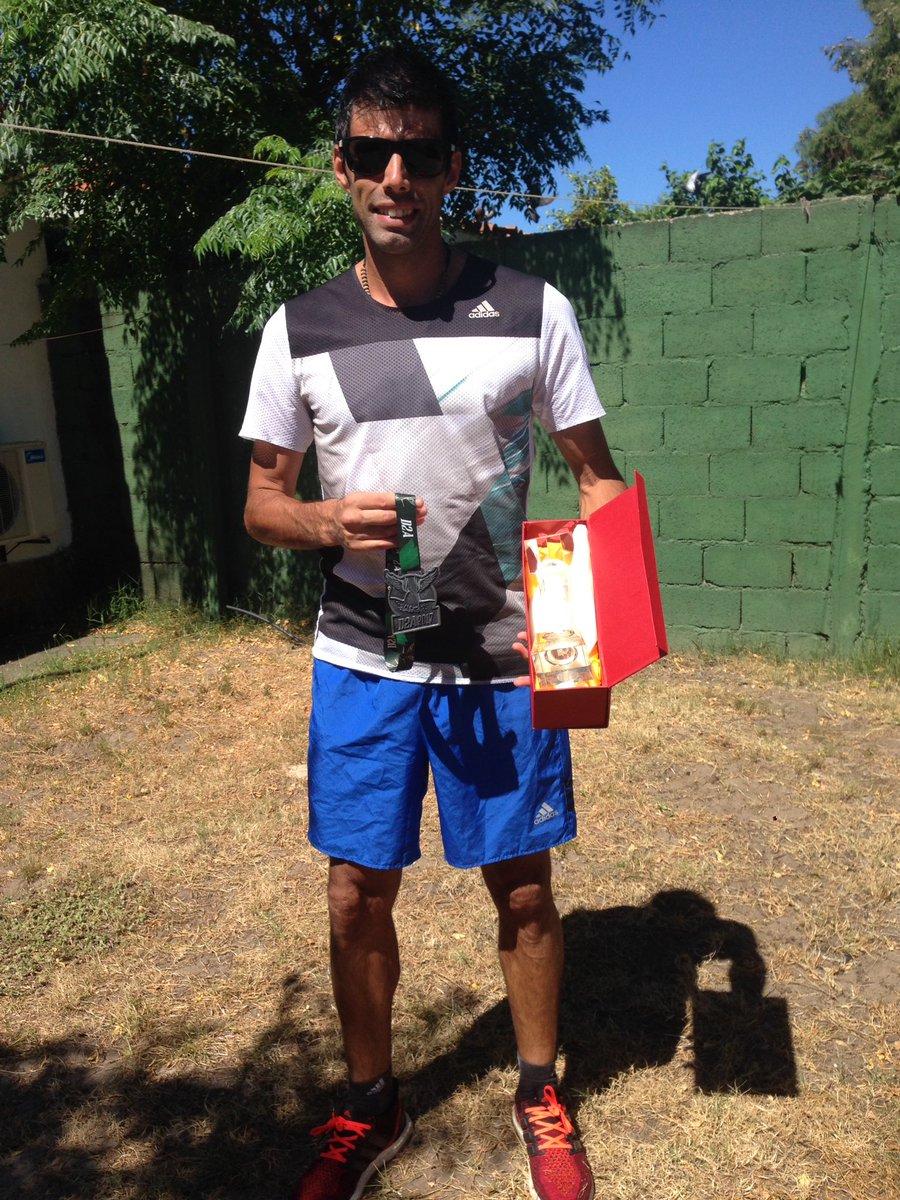 GardiolPablo's tweet photo. 1º competencia y FELIZ de comenzar el año 💪🏻🙏@adidasUY #andresitoejercito #UCDDM @SportNutritionM #MDN #backto2017 https://t.co/EqXxFFGkWs