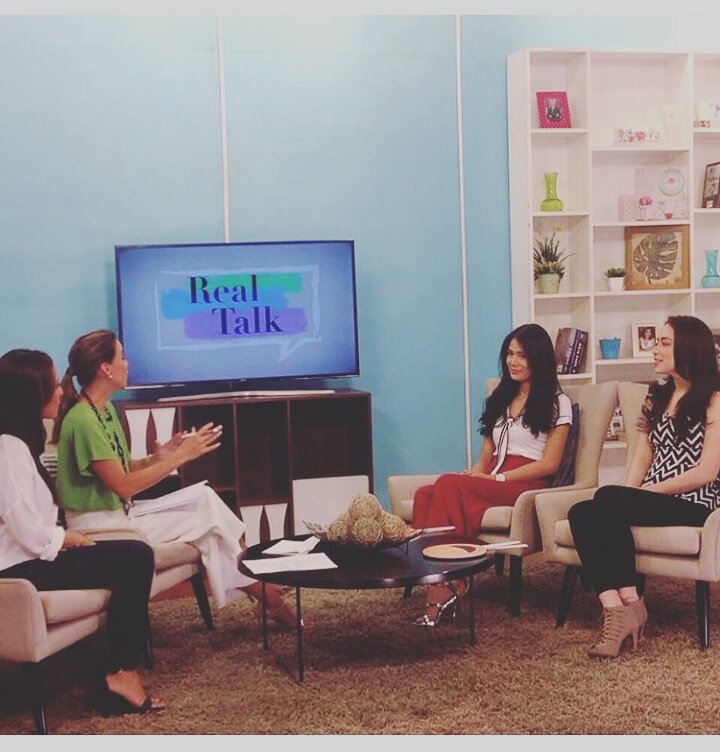 devonsupporter's tweet photo. @cnnphilippines RealTalk with this two Lovely @RegalFilms Babies @devonseron17 #CheriseCastro
#PweraUsogMarch8 2 days to go https://t.co/9JkvRovz5T