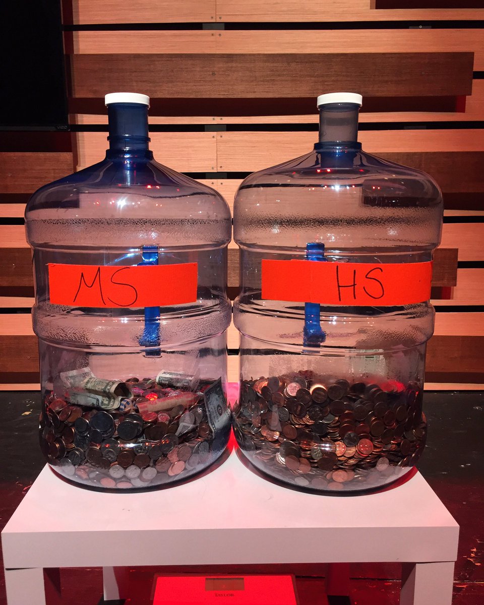 ADVANCEFHFM's tweet photo. HIGH SCHOOL WINS! 49.8 lbs of change to MS's 41.6. WAY TO GO. You guys collected 91.4 total pounds of change!! WE ARE SO PROUD. https://t.co/QSXteiB1JI