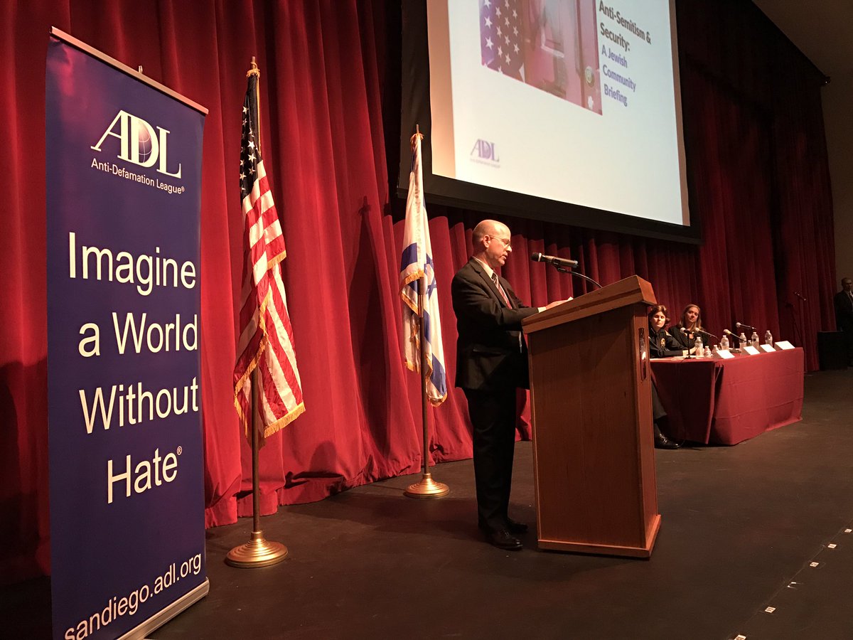 ADL_SD's tweet image. SAC Birnbaum, FBI, discussing the recent bomb threats and how to respond, at tonight&apos;s important event. #SupportJewishCommunity