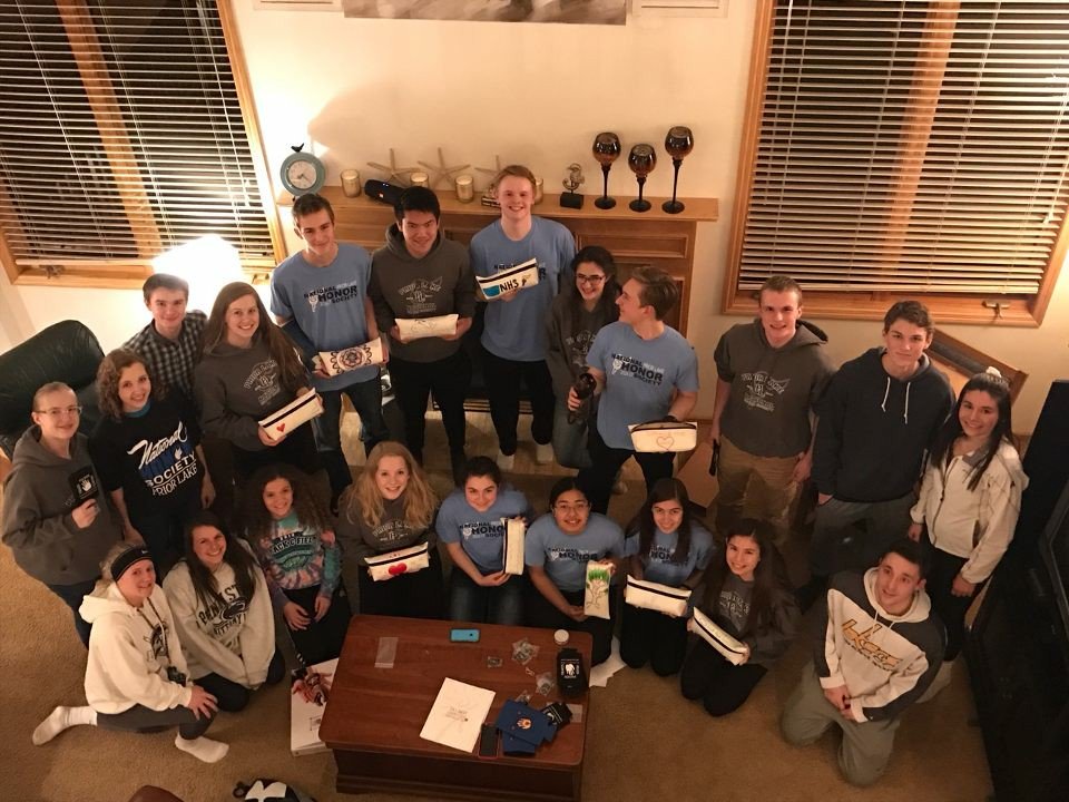 Prior Lake NHS tweet media