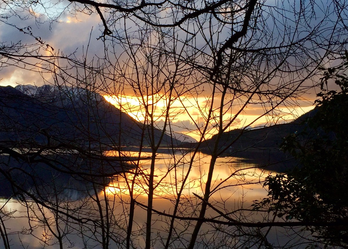 Scottishaye's tweet photo. #Glencoe #breathtaking #beautifulscenery #mybeautifulcountry https://t.co/etQbfT6Rvq