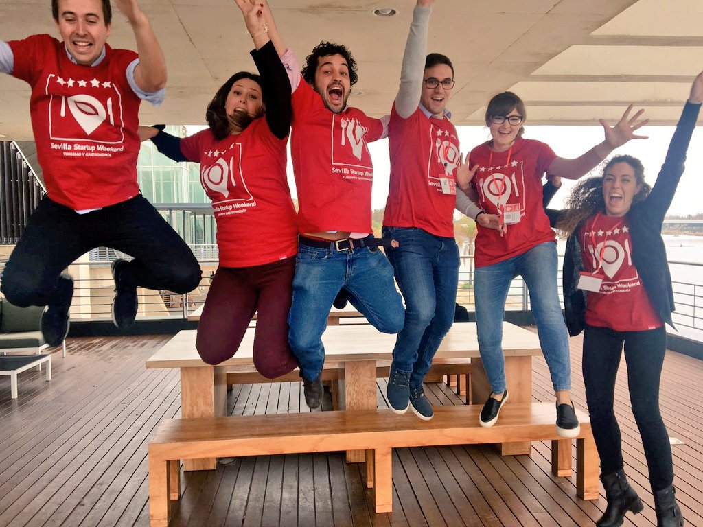 azemlia's tweet photo. Somos los ganadores de #SWSevilla !!! Gran equipo @bagflyofficial, gracias a todos!!! https://t.co/jvwJRLQLqW