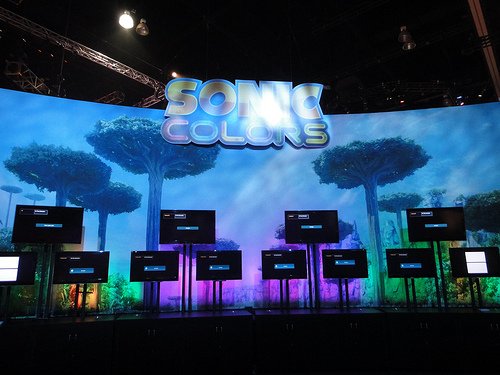 PlanetaSonic's tweet photo. Sega at E3 2010 #Sega #SonicTheHedgehog #SonicColors #Sonic4 #SonicFreeRiders 
Source: blogs sega https://t.co/MMs2ehcKXx