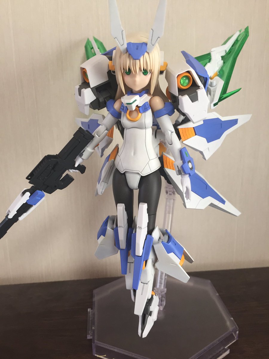 ノラー 昨晩出来ました Fag バーゼラルド ラファールです 各所にブースターを追加した高機動戦特化という設定 背中にある2本のガンブレードランスを使って接近戦もできるーーなんて考えてます フレームアームズ ガール