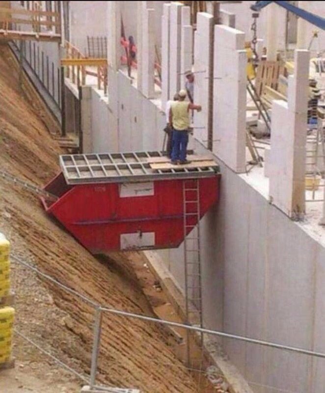 danesfortman's tweet photo. #Safesystemofwork NOT, #Workingatheight NOT, #HASAWA NOT, #MHSWR NOT https://t.co/qCT6UVZZFa