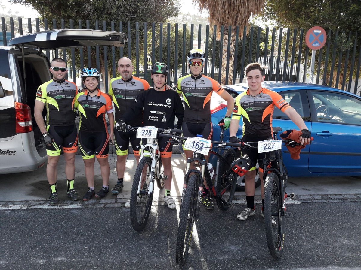 silverbackspain's tweet photo. Open Andalucía Almuñecar con el equipo #SilverbackSbcTeam @BikeZona @zeroflats @SilverbackBikes #PvcMaxGranada #DepositodentalAndalusi https://t.co/Oec3H3JatG