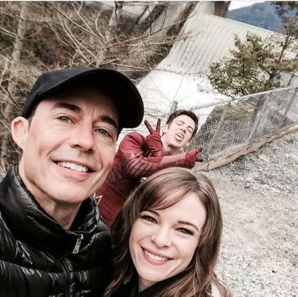 CW_TheFlashBR's tweet photo. THE FLASH IS OUR FAV
#KCAFavFamilyShow #TheFlash https://t.co/j2l66OuKN5