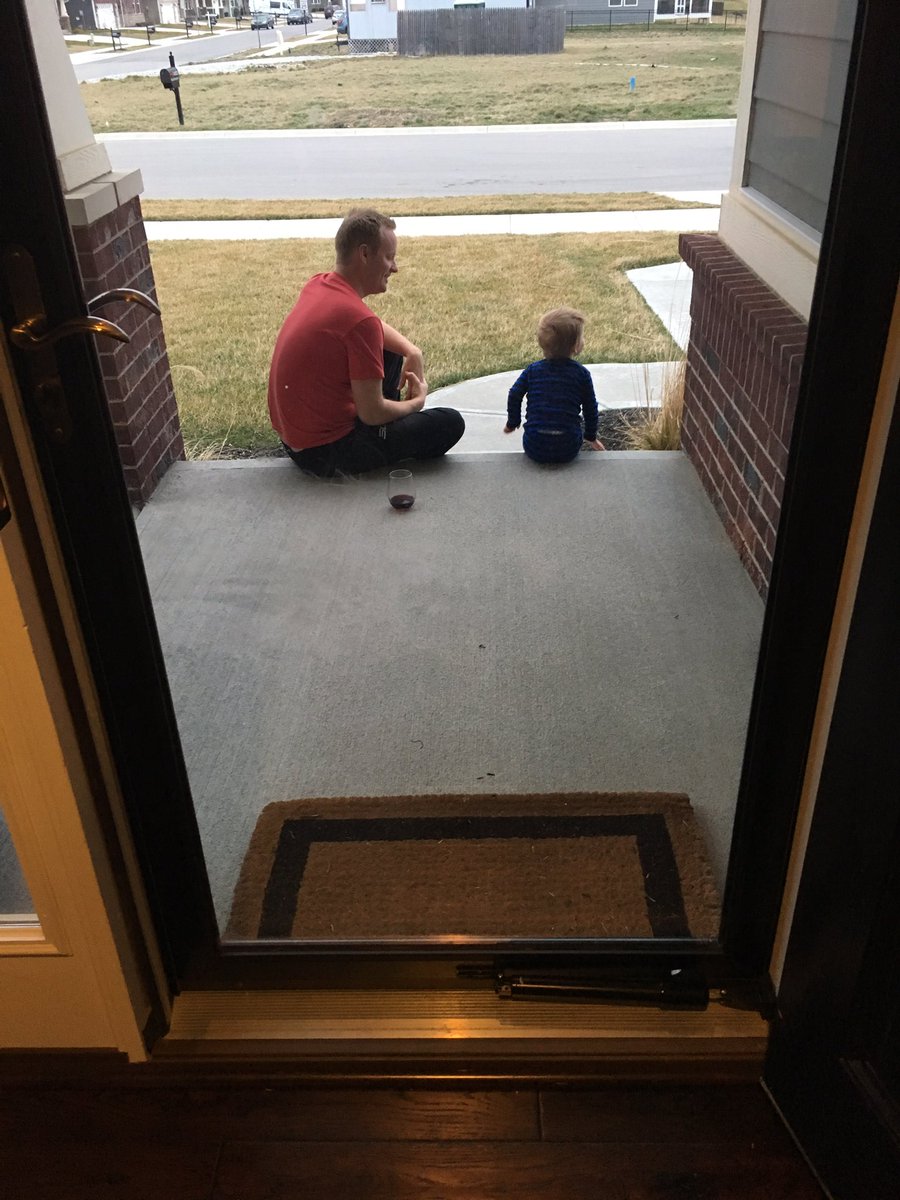 rosserkarenr's tweet photo. #porchchat #dadchat @RosserJobs https://t.co/xuwXscOE4N