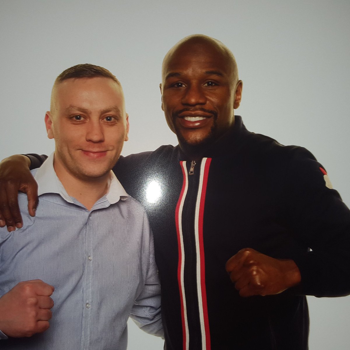 marcarmaz's tweet photo. Finally got to meet the legend @FloydMayweather at the @TheLancastrianS. Once in a life time opportunity 👌 #TMT #TBE #undefeatedtour https://t.co/fCAE2SwQpS