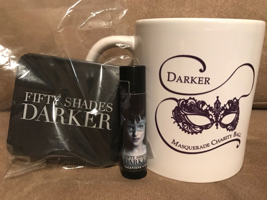 50Latersbaby's tweet photo. #FiftyShadesDarker giveaway! Closes Friday! RT and Follow for a chance to win https://t.co/9IifEf1tSu