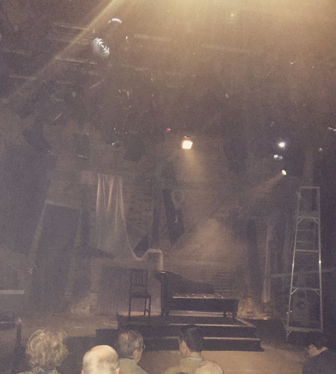 Samantha Thomas tweet media