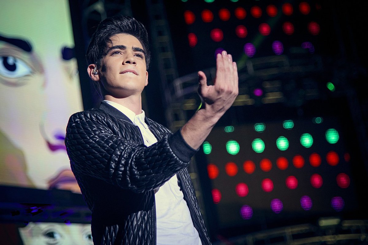 Coders_Boys's tweet photo. RT por @JosDice 
#KCAEstrellaLatina #CD9 https://t.co/YuvxyUUmFQ