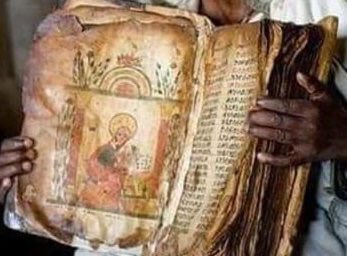 REDSEASHAWTY's tweet photo. the oldest, most complete and 1st illustrated bible in the world is in Ethiopia predating king James bible by  800+yrs https://t.co/fe7h1u4JhJ